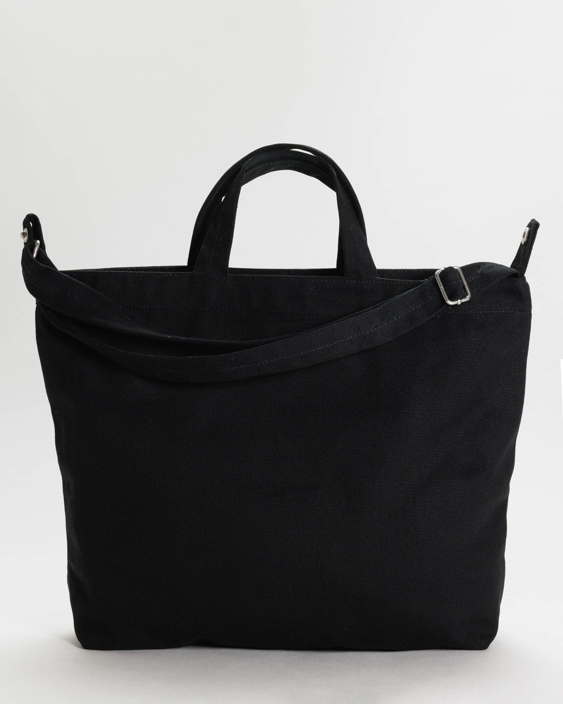 Horizontal Zip Duck Bag - Black - Clean Weekend Haul